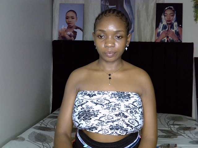 Sexy-tirri's BongaCams show and profile