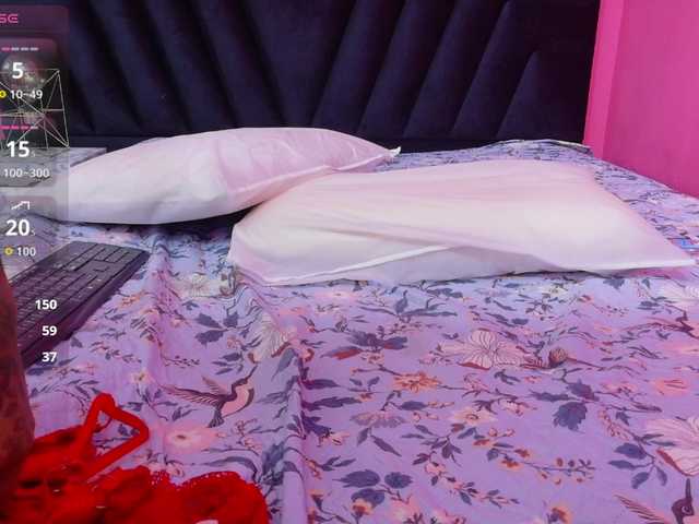 Naturalebony's BongaCams show and profile