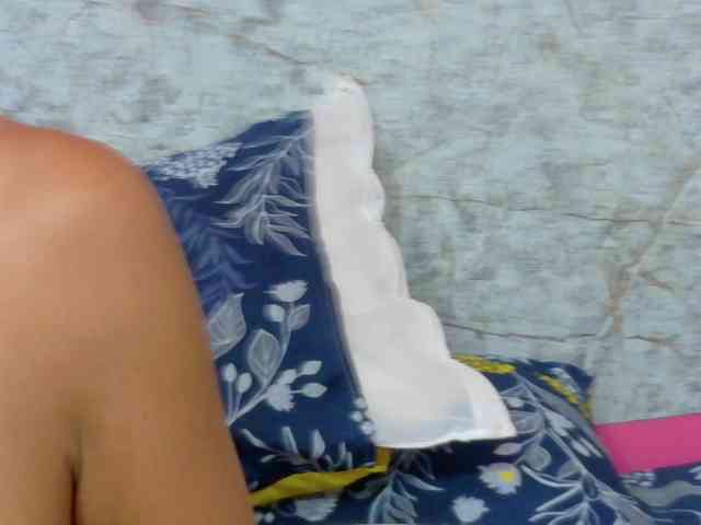 Naturalebony webcam