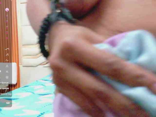 Naturalebony webcam
