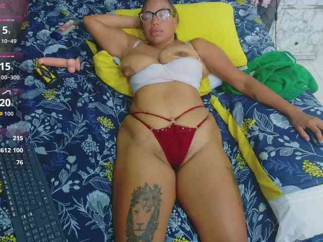 Naturalebony webcam