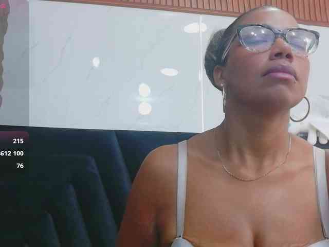 Naturalebony webcam