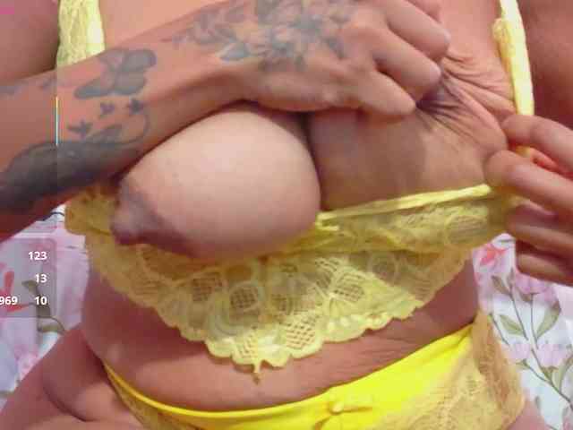 Naturalebony webcam