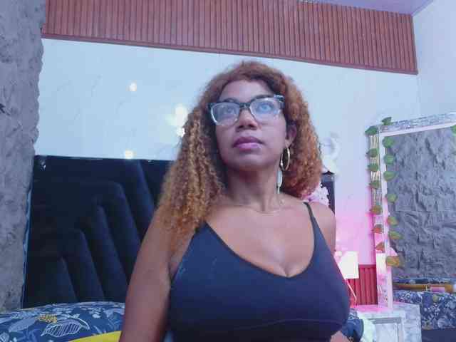 Naturalebony webcam