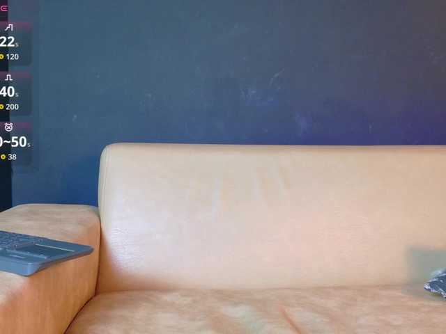 Axel-saenzz live webcam show