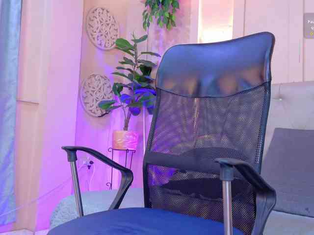 Axel-saenzz Sex Cam Show