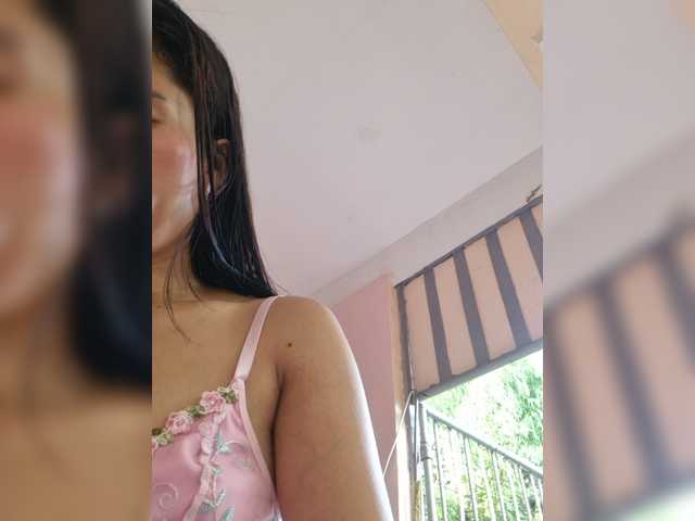 LovelyQueen live cam on BongaCams