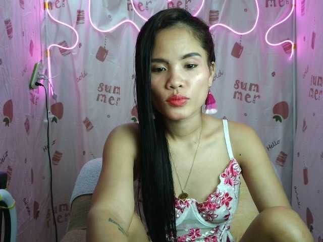 LovelyQueen webcam