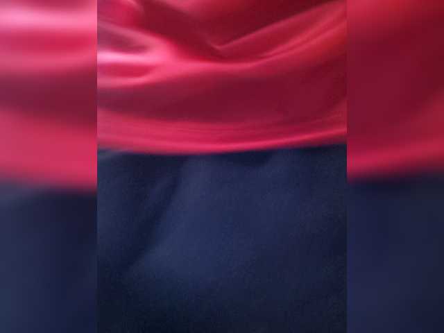 LovelyQueen live webcam show
