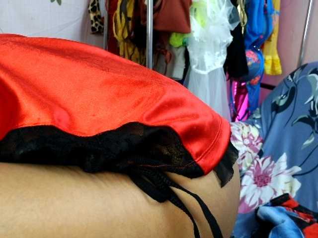 LovelyQueen live cam on BongaCams