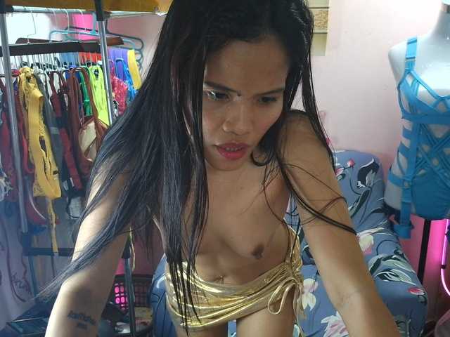 LovelyQueen live cam on BongaCams