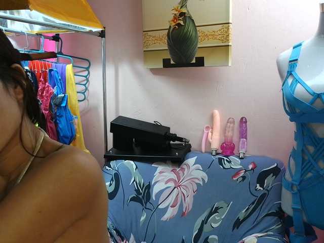 LovelyQueen live cam on BongaCams