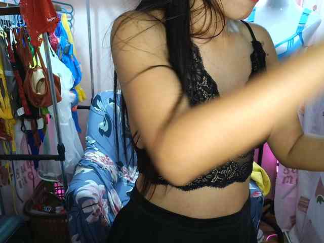 PinayScarlett_69 webcam
