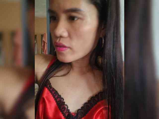 SweetScarlett_69 webcam