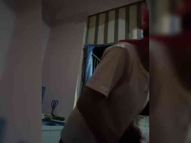 ScarLett_69 webcam
