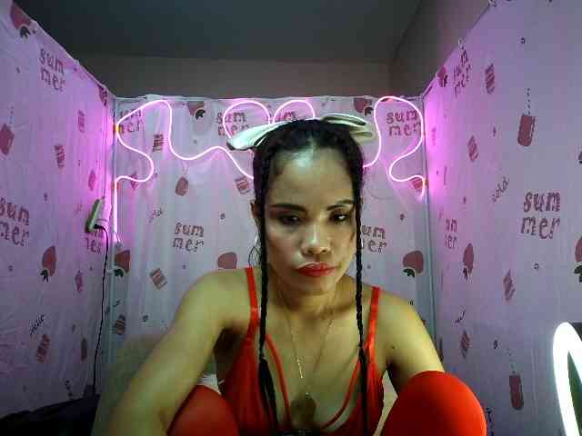 LovelyQueen