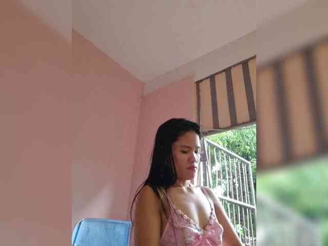 SweetScarlett_69 webcam