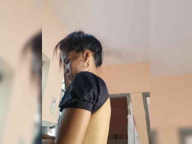 ScarLett_69 webcam