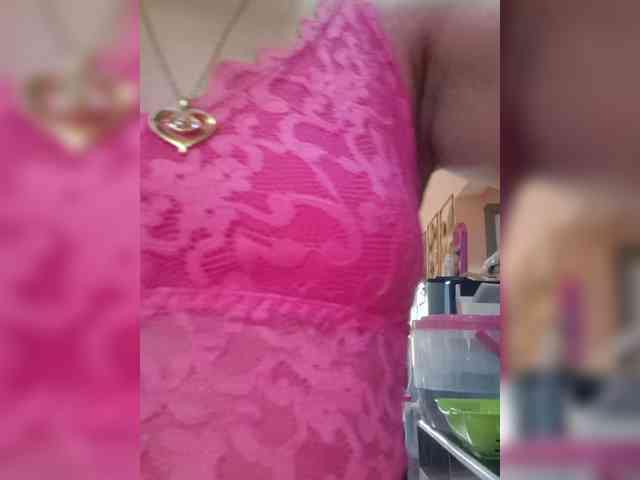 ScarLett_69 webcam