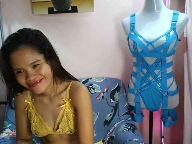 BbHoneyBee_69 webcam