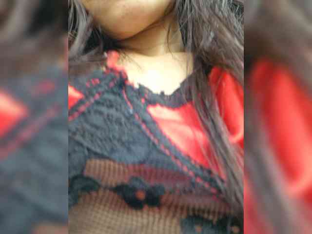 BbHoneyBee_69 webcam