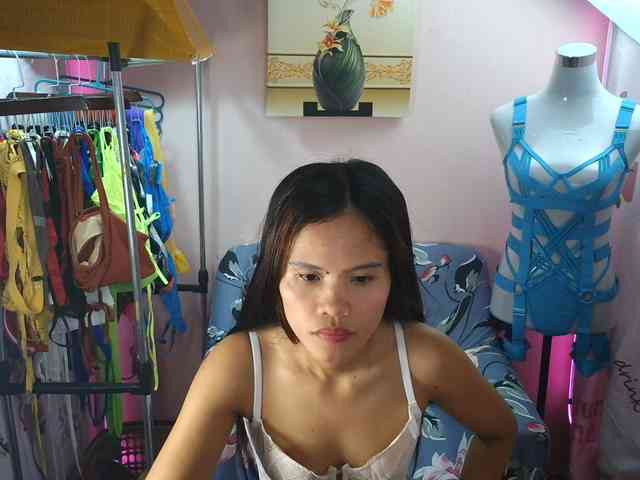 PinayScarlett_69 webcam