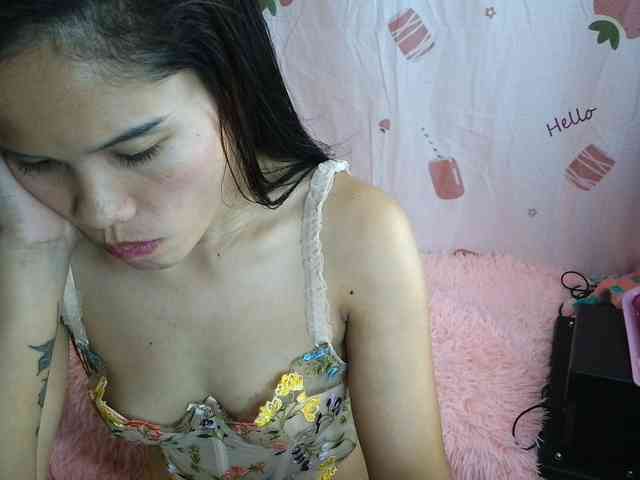 SweetScarlett_69 webcam