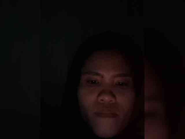BbHoneyBee_69 webcam