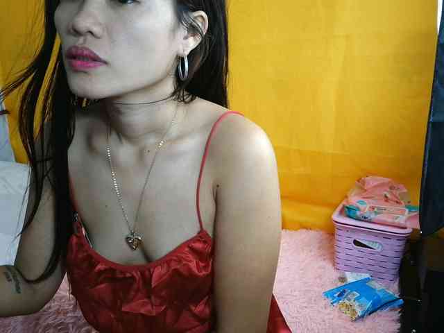 Model: ScarLett_69