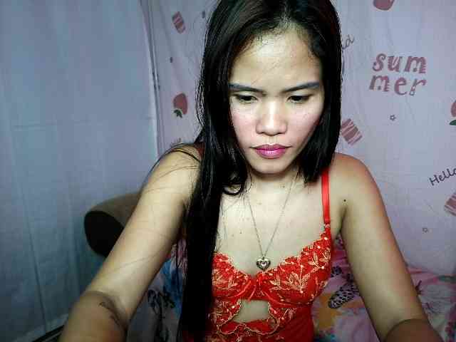 LovelyQueen webcam