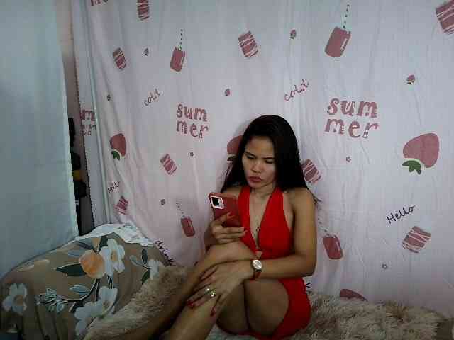 LovelyQueen webcam