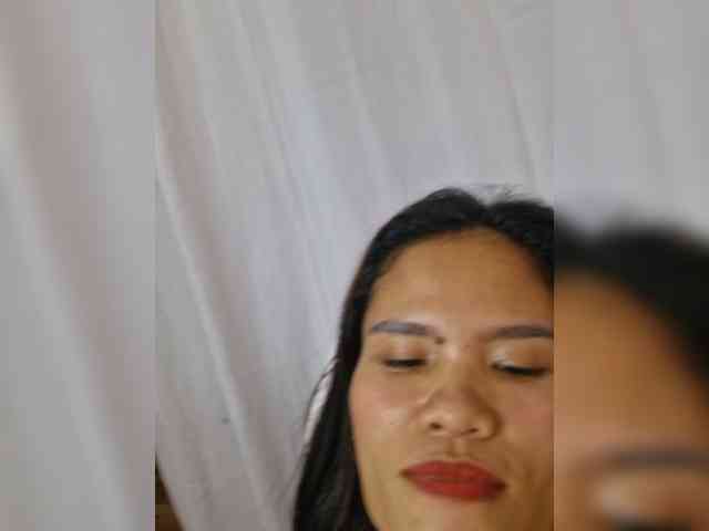 SweetScarlett_69 webcam