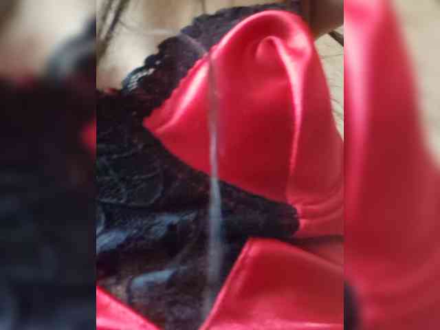 SweetScarlett_69 webcam