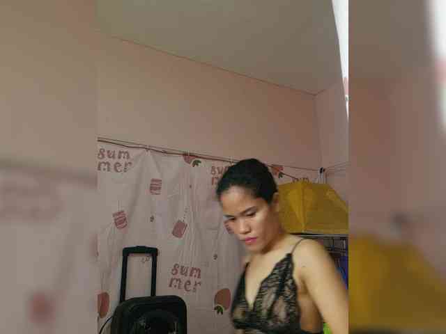 BbHoneyBee_69 webcam