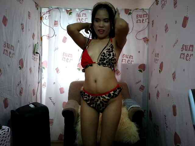 LovelyQueen webcam