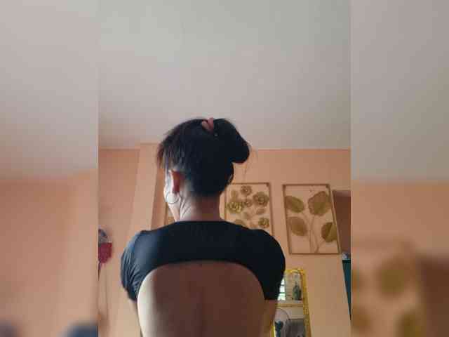 ScarLett_69 webcam