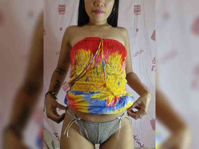 LovelyQueen webcam