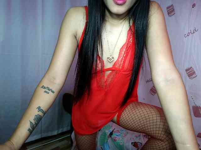 LovelyQueen webcam