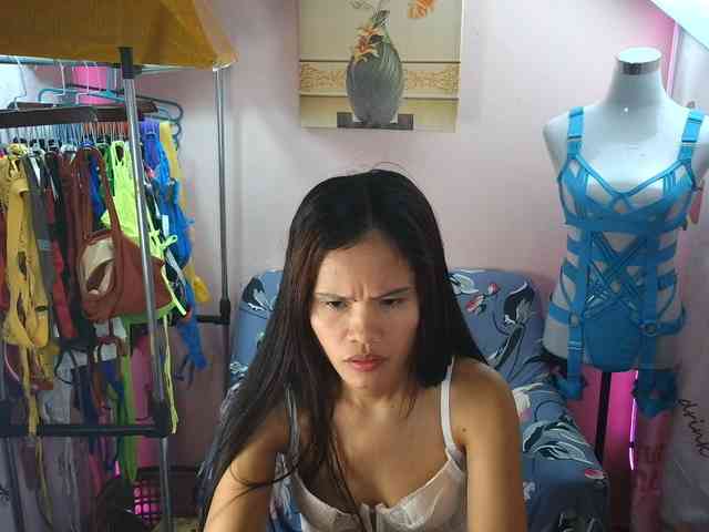 PinayScarlett_69 webcam