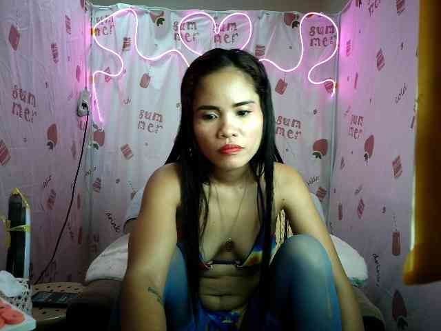 LovelyQueen webcam