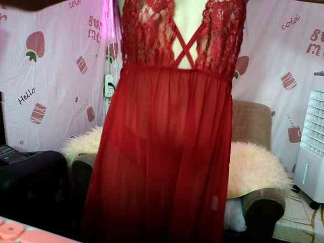 LovelyQueen webcam