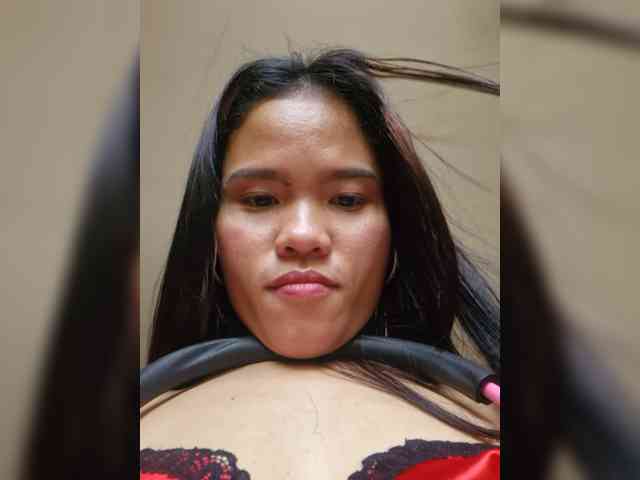 SweetScarlett_69 webcam