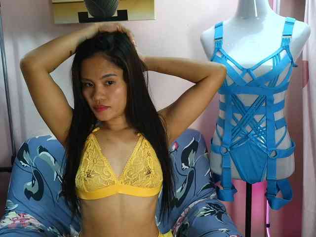 BbHoneyBee_69 webcam