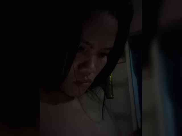 SweetScarlett_69 webcam