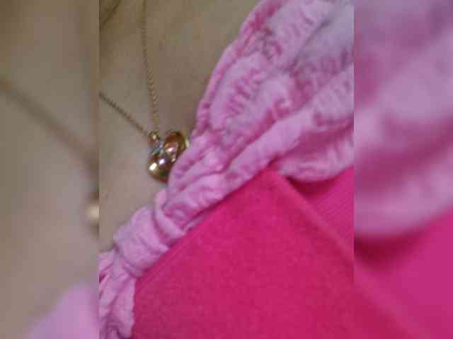 ScarLett_69 webcam