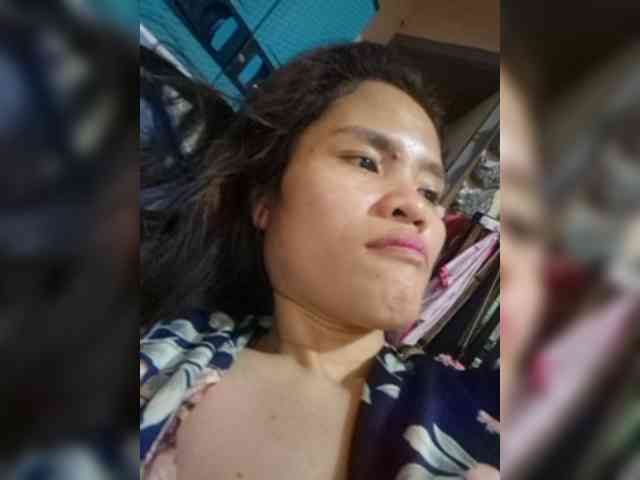 BbHoneyBee_69 webcam