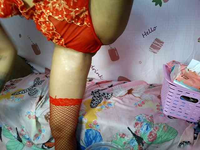 LovelyQueen webcam