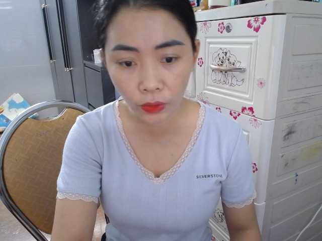 Hana112 live cam preview