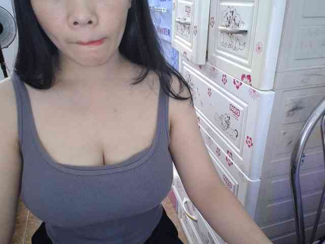 Hana112 webcam