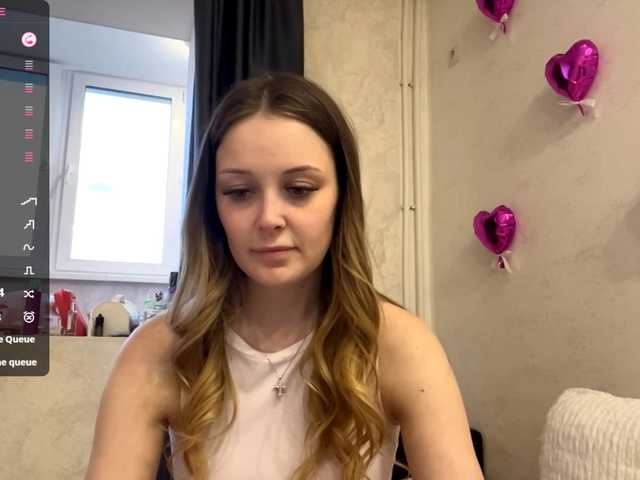 CrystalCrispen live cam on BongaCams